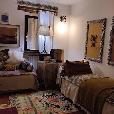 Il Cortiletto Bed and Breakfast Quartiano Eksteriør billede