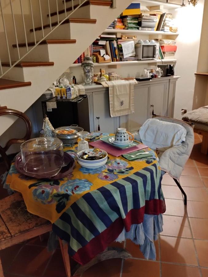 Il Cortiletto Bed and Breakfast Quartiano Eksteriør billede