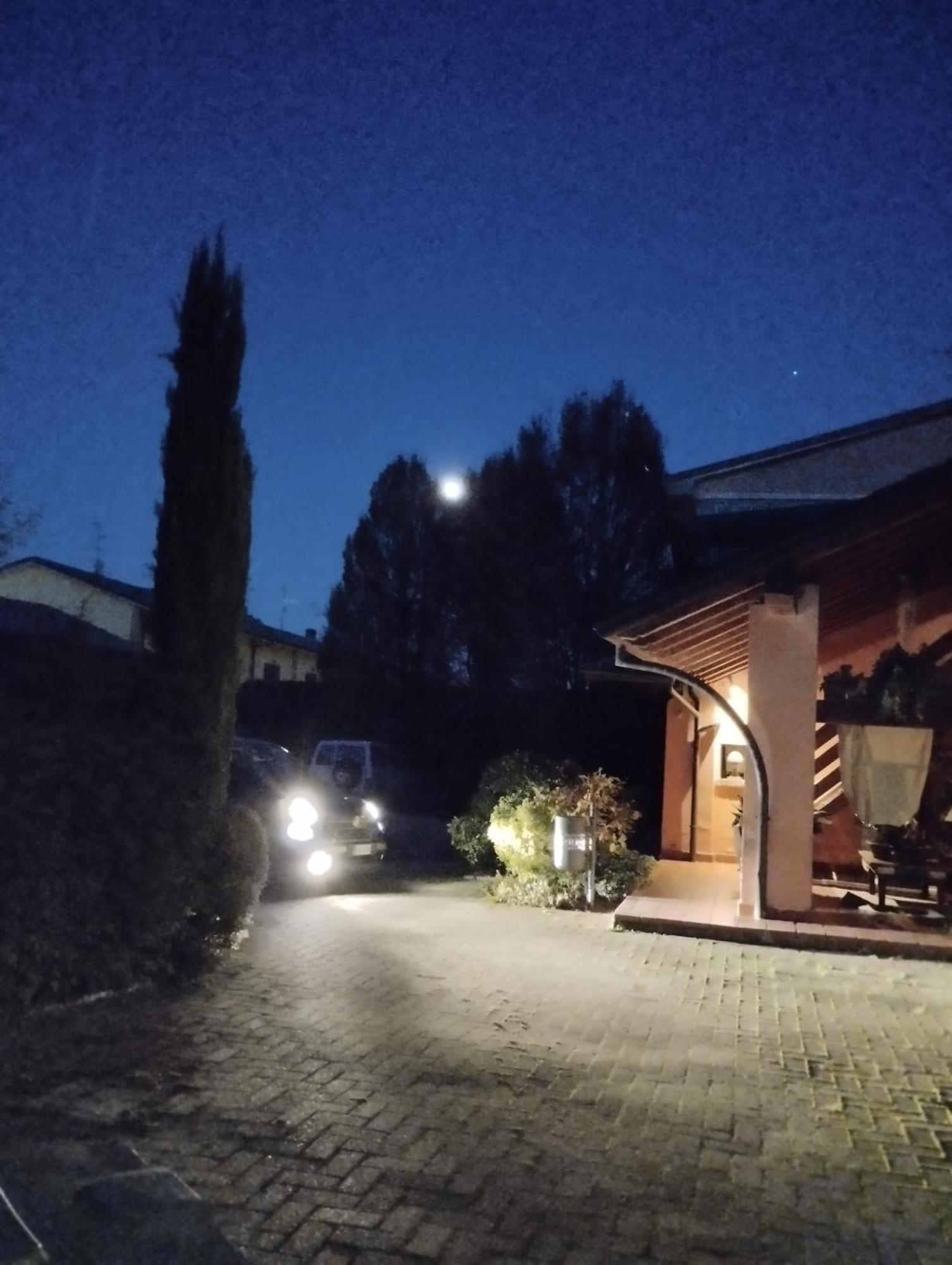 Il Cortiletto Bed and Breakfast Quartiano Eksteriør billede