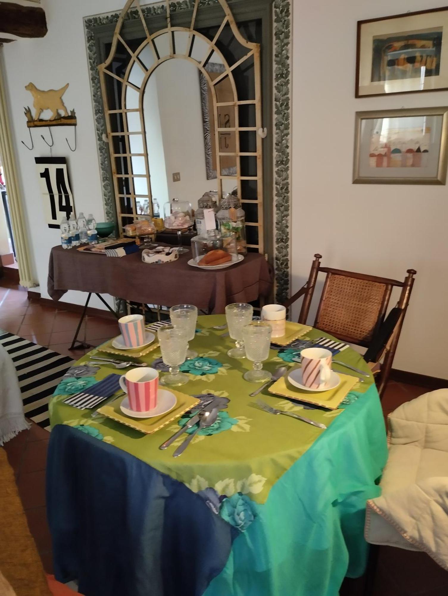 Il Cortiletto Bed and Breakfast Quartiano Eksteriør billede